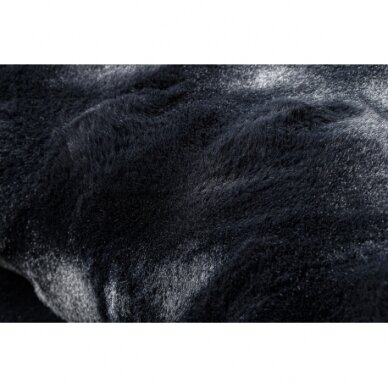 Kilimas BUBBLE black 25 TRIUŠIO KAILIŲ IMITACIJA 3D struktūrinis 2 Kilimas BUBBLE black 25 TRIUŠIO KAILIŲ IMITACIJA 3D struktūrinis 2