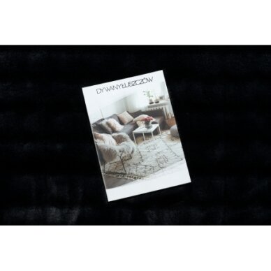 Kilimas BUBBLE black 25 TRIUŠIO KAILIŲ IMITACIJA 3D struktūrinis 2 Kilimas BUBBLE black 25 TRIUŠIO KAILIŲ IMITACIJA 3D struktūrinis 2