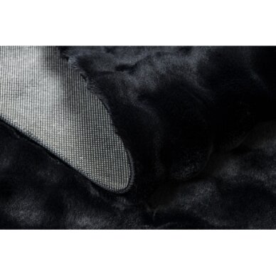 Kilimas BUBBLE black 25 TRIUŠIO KAILIŲ IMITACIJA 3D struktūrinis 4 Kilimas BUBBLE black 25 TRIUŠIO KAILIŲ IMITACIJA 3D struktūrinis 4