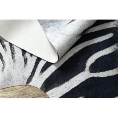 Kilimas Zebras G5128-1 Balta ir juoda 2 Kilimas Zebras G5128-1 Balta ir juoda 2