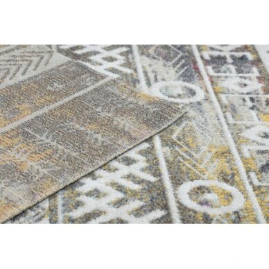 Modernus kilimas MUNDO E0591 deimantai, boho lauko rožinė / smėlio spalvos 1 Modernus kilimas MUNDO E0591 deimantai, boho lauko rožinė / smėlio spalvos 1
